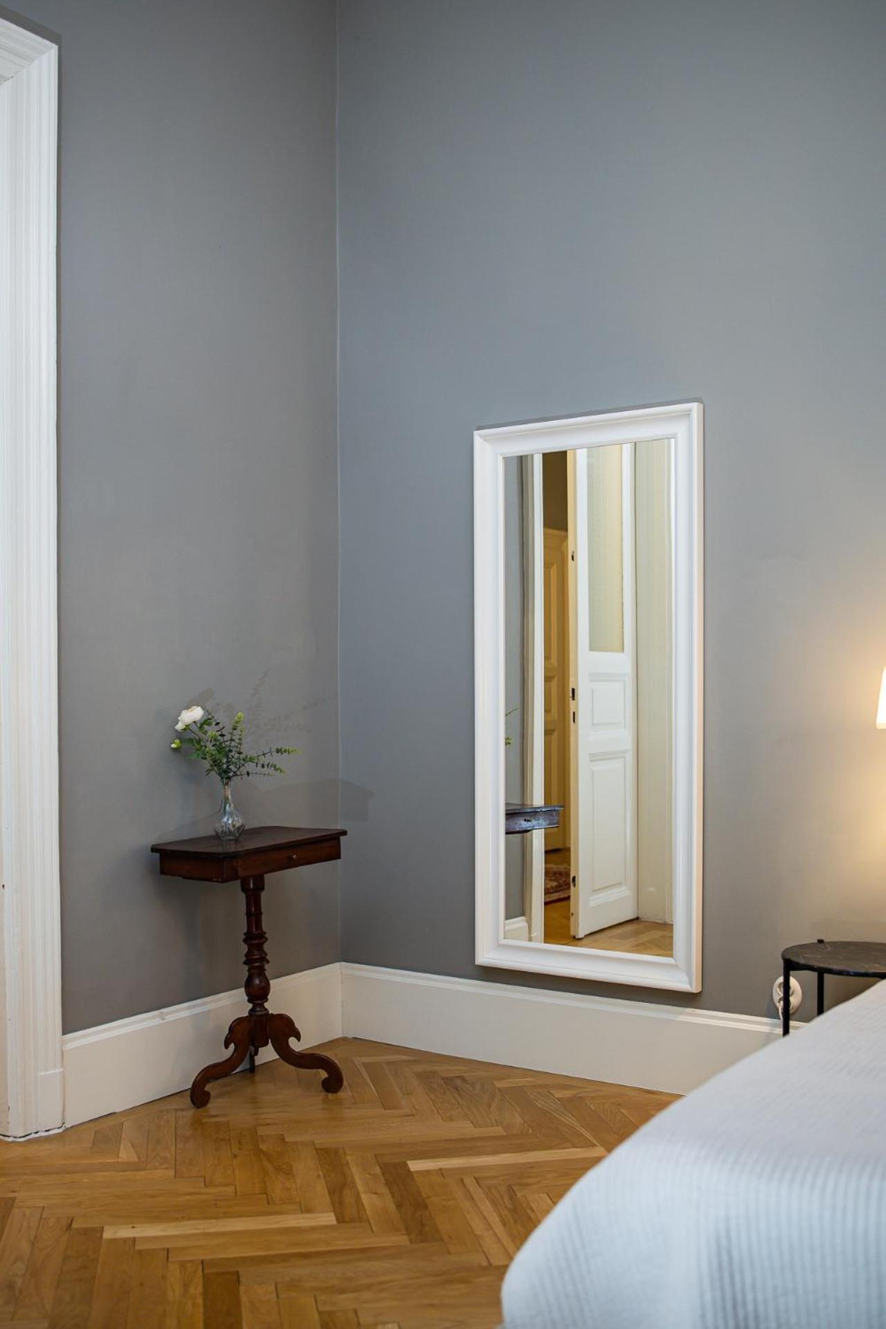 Spacious Victorian Residence By Grand Boulevard Budapest Exteriör bild